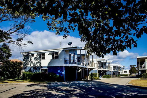 Jervis Bay Holiday Cabins - Dalby Accommodation 1