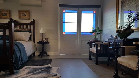 Jinji's Edge Escape - Dalby Accommodation 3