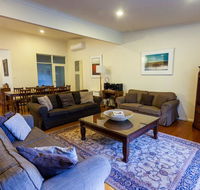 Jordan House - Dalby Accommodation