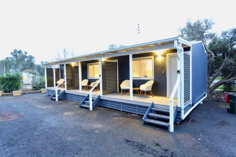 Junee Tourist Park - Dalby Accommodation 2