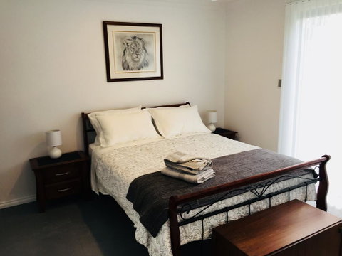 Just Triggin - Dalby Accommodation 0