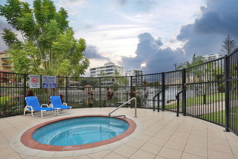 K Resort Surfers Paradise Apartments - Dalby Accommodation 0
