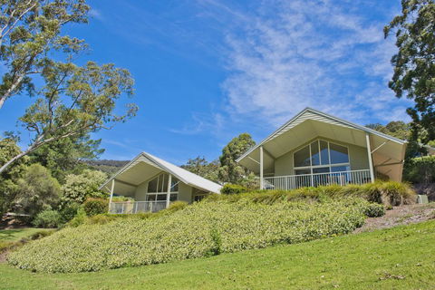 Kangaroo Valley Golf And Country Resort - Dalby Accommodation 0