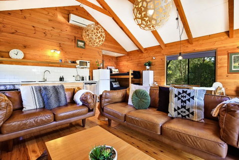 Kangaroo Valley Timber Cabin - Dalby Accommodation 2