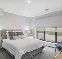 Kennedy House Euroa - Dalby Accommodation