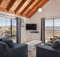 Kestrels Rest 2/116 Gippsland Street - Dalby Accommodation