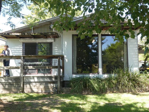 Kiewa View - Dalby Accommodation 0