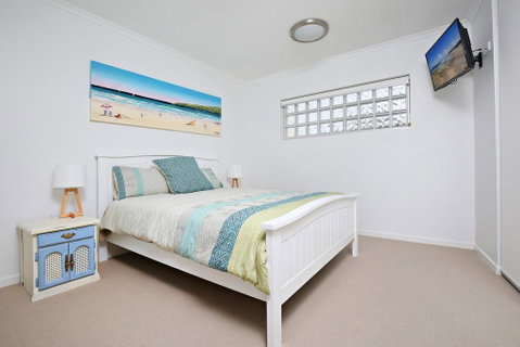 Kings Edge Unit 1, 34 Esplanade (Princess Lane) - Dalby Accommodation 1