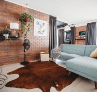 Kirra Hill Coolangatta Renovated Apt w Beach Views - Dalby Accommodation