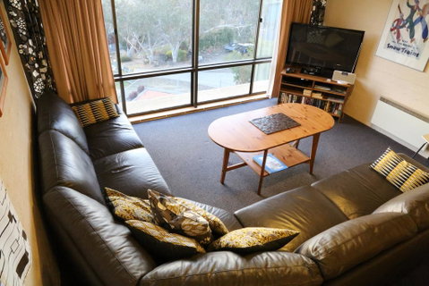 Kirwan Apartments 49 - Dalby Accommodation 0