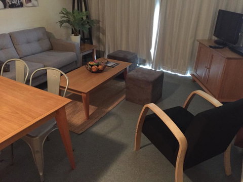 Kirwan Apartments 9 - Dalby Accommodation 1