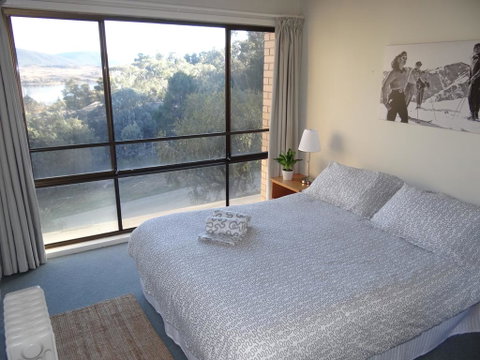 Kirwan Apartments 9 - Dalby Accommodation 3