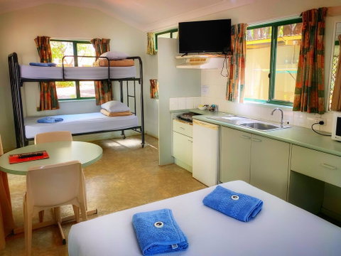 Knotts Crossing Resort - Dalby Accommodation 3