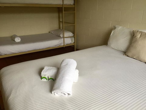 Koala Beach Resort Cairns - Dalby Accommodation 3
