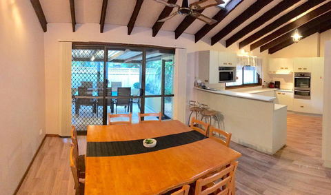 Kokomo - Dalby Accommodation 1