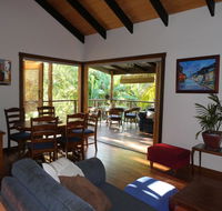 Kookaburra Cottage at Uralba Eco Cottages - Dalby Accommodation