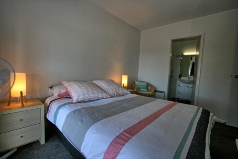 Kooringa 1/8 Townsend Street - Dalby Accommodation 0