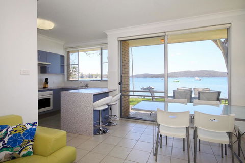 Kooringal, Unit 8/105 Soldiers Point Road - Dalby Accommodation 2