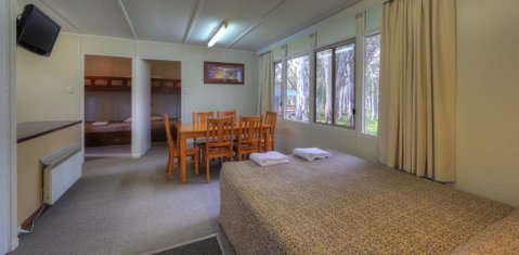 Kosciusko Tourist Park - Dalby Accommodation 1