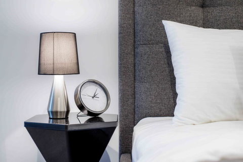 KOZYGURU FORTITUDE VALLEY HIGH LEVEL 2 BED APT + FREE PARKING QFV179-2612 - Dalby Accommodation 3