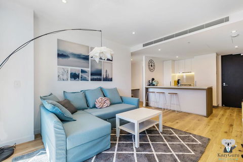 KOZYGURU FORTITUDE VALLEY HOLIDAY STYLE 2 BED APT FREE PARKING QFV211-1601 - Dalby Accommodation 0
