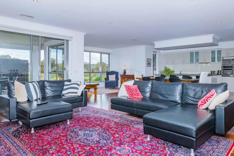 Lahinch Mews - Family Bookings Only - Dalby Accommodation 1