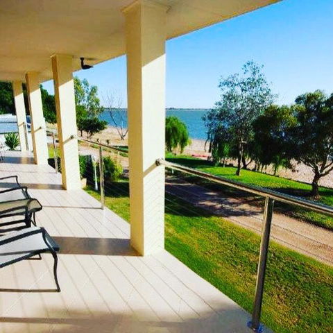 Lake Boga Waterfront Holiday House - Dalby Accommodation 3