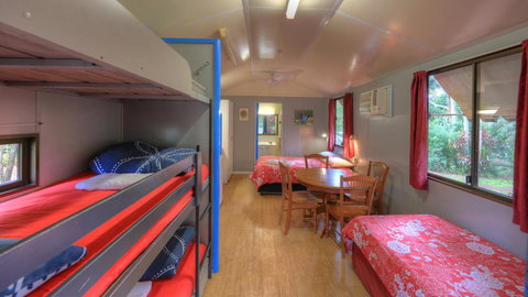 Lake Eacham Tourist Park & Cabins - Dalby Accommodation 1