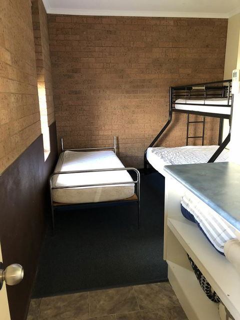 Lake Talbot Tourist Park - Dalby Accommodation 2