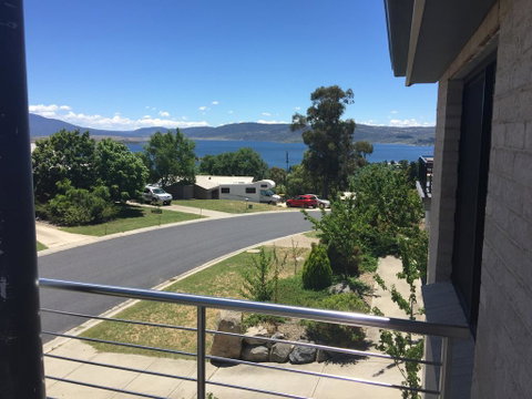 Lake Vista - Dalby Accommodation 0