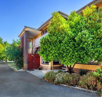 Lake Wendouree Luxury Apartments on Webster - Dalby Accommodation