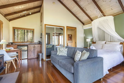 Lake Weyba Cottages Noosa - Dalby Accommodation 3