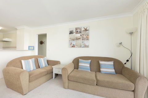 Lakeshore Lodge Unit 11 - Dalby Accommodation 2