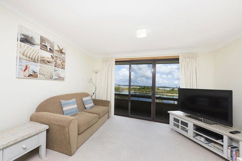 Lakeshore Lodge Unit 11 - Dalby Accommodation 1