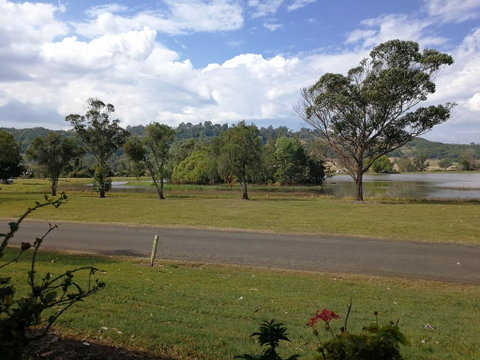 Lakeside Lodge Motel - Dalby Accommodation 1