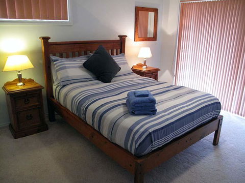 Lakeview Lodge - Dalby Accommodation 1