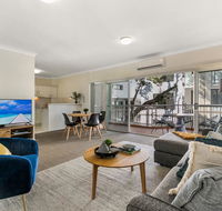 Large and Airy Unit in Quiet Riverside Suburb - Dalby Accommodation