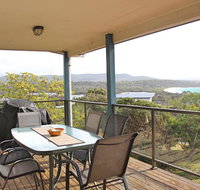 Lazy Wave Beach House - Dalby Accommodation