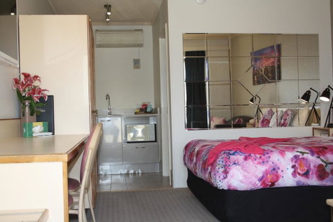 Leagues Motel - Dalby Accommodation 2
