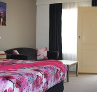 Leagues Motel - Dalby Accommodation