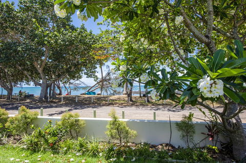 Lei Lo - Dalby Accommodation 0