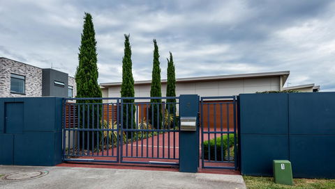 Leven River Retreat - Dalby Accommodation 1
