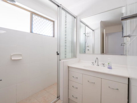 Levuka Unit 12, 14 Moreton Pde - Dalby Accommodation 2