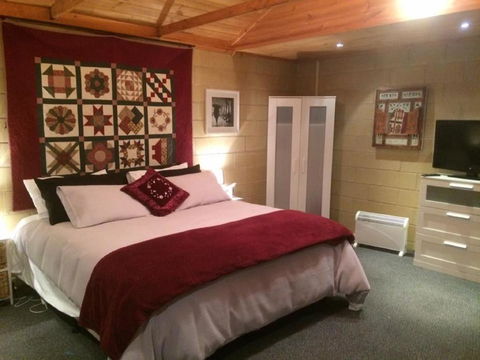 Lillicur Vineyard B&B - Dalby Accommodation 1