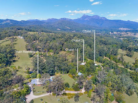 Limpinwood Lodge - Dalby Accommodation 1