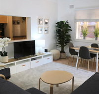 Luxury Double Bay Flat by Harbour Pool - Dalby Accommodation