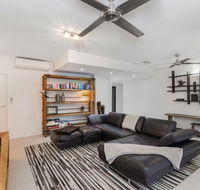 Luxury Pool Side Apartment in Beachfront Resort - Dalby Accommodation