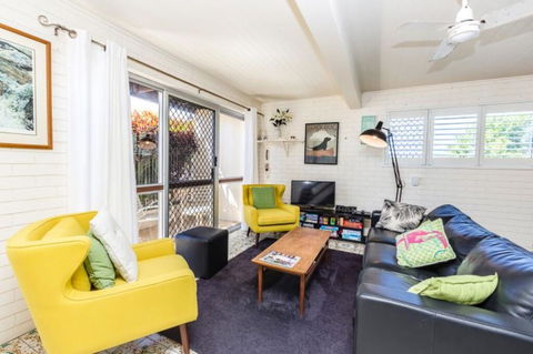 Lyrona - 3/35 Avocet Parade - Dalby Accommodation 1
