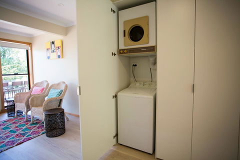 Lytton At Lonnie - Dalby Accommodation 2