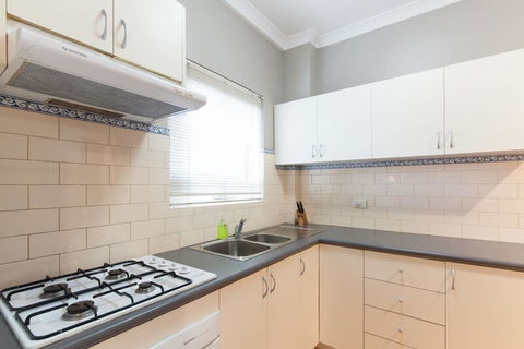 M2 Studio Near Kings Park Free Transit Zone - Dalby Accommodation 0